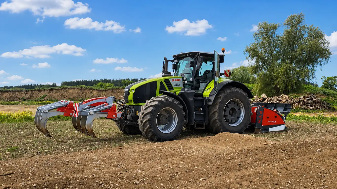 Wurzelrechen-Anbaugerät zur Materialzerkleinerung beim Wegebau